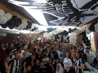 Nous avons célébré le championnat de Beşiktaş